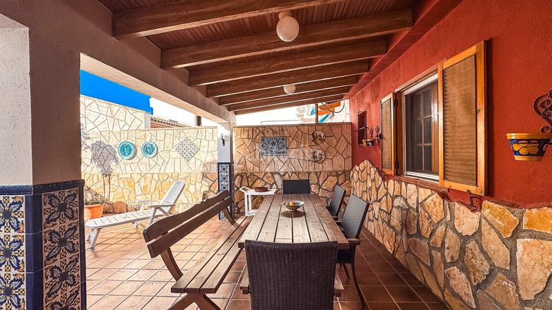 Foto 0247d155-40cb-41bc-a624-fe35c729c7da. Casa amb aparcament a La Nucia Pueblo Nucia (la)