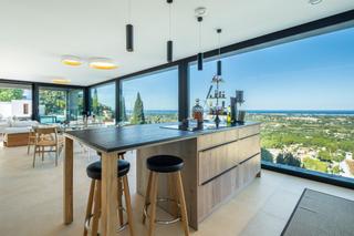 House in Pedreguer. Impresionante casa moderna en la sella  denia