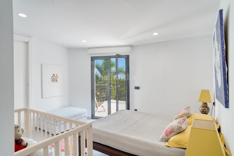 Foto 4a7f5b65-e510-4433-bcd0-a3666d4cc713. Chalet in calle roget el 6 in Cala Advocat-Baladrar Benissa