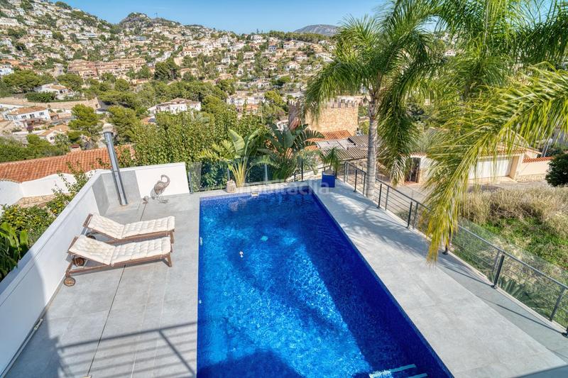 Foto dd9e7f22-0c05-4787-a654-83166a80f31d. Chalet in calle roget el 6 in Cala Advocat-Baladrar Benissa