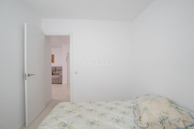 Foto 26378799-1037-496d-a8b9-9ae085cee3d8. Pis a Campello Playa Campello (el)