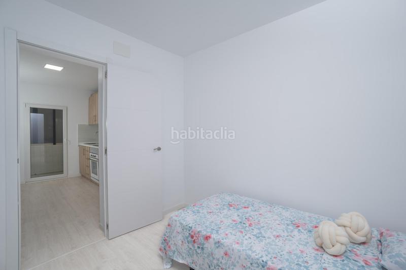 Foto 3658da75-bc30-48ae-85d2-226dc1e4e672. Pis a Campello Playa Campello (el)