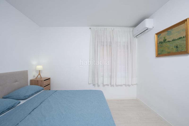 Foto 4f2b6bf9-9d2e-4f4d-9611-73b746ed9a65. Pis a Campello Playa Campello (el)