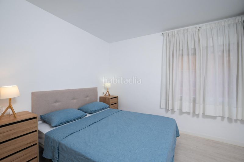 Foto 98c5fa99-5942-43d3-a1e1-d86faf738585. Pis a Campello Playa Campello (el)