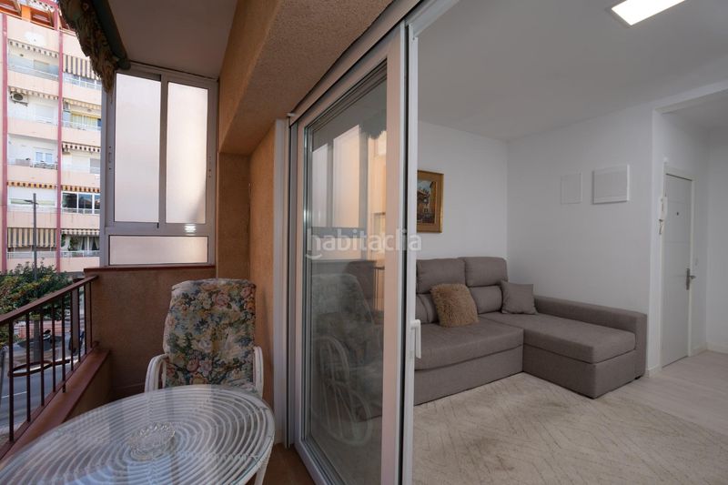 Foto beb3f808-f4ce-4551-b8b9-1a63bc1ca858. Pis a Campello Playa Campello (el)