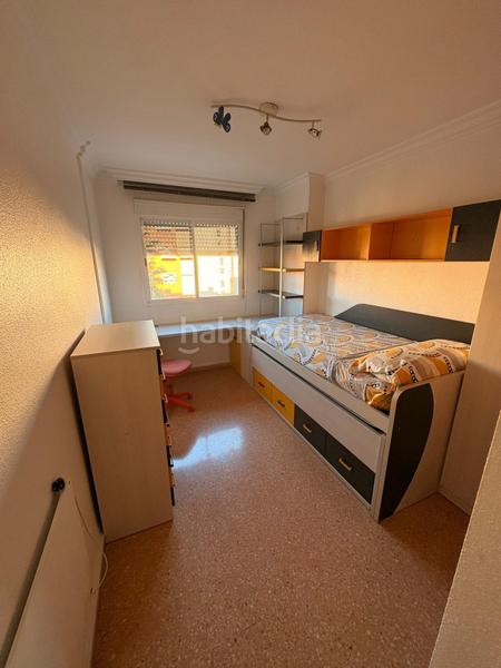 Foto 87e75214-3b4c-40a7-b6de-3c2a1c3f53ec. Location appartement avec chauffage parking piscine dans Alicante