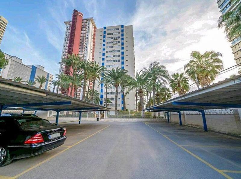 Foto c016226a-7f27-4c55-91f9-a1f0cbd8db7d. Lloguer pis amb calefacció aparcament a Playa Levante Benidorm