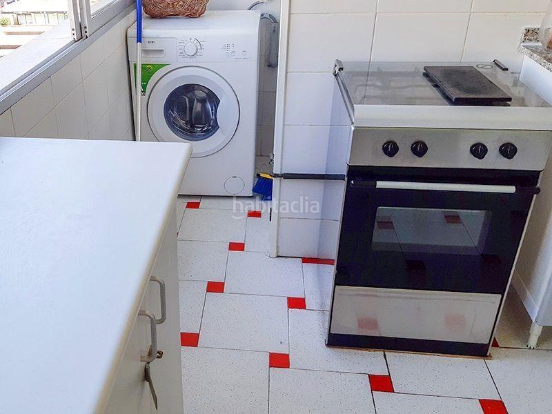 Foto 9a2ebfee-1e9e-45b6-b09a-afdfe990a85c. Location appartement avec chauffage parking dans Playa Levante Benidorm