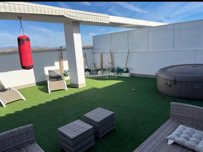 Foto 2602965b-6c6c-44f4-a31c-60001b70be6f. Ático  con gran terraza y piscina en elche en Elche / Elx