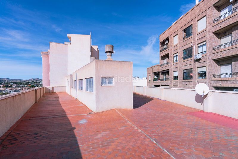 Foto 1d491347-3064-4e50-aa91-bc31fada62b5. Pis a Reina Victoria - Miguel Hernández Elche / Elx