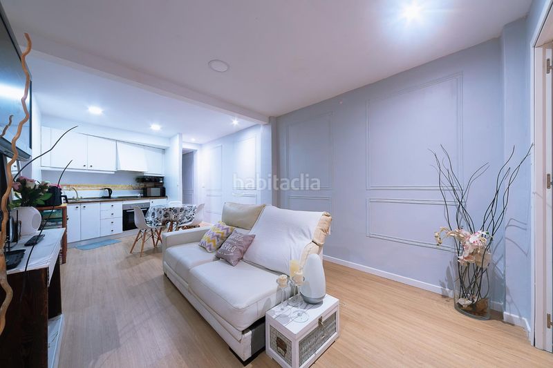 Foto 8eef0ce0-49a5-4b3d-9fa7-00e1c6d42359. Pis a Reina Victoria - Miguel Hernández Elche / Elx