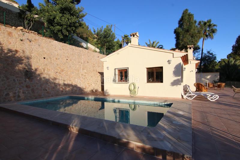 Foto 56e4b453-66bd-4cec-83ec-fa50f87014bb. Chalet con parcheggio piscina in Altea la vella Altea