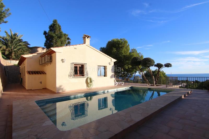 Foto 6da09c51-1d78-441f-bb54-ae05311ed716. Chalet con parcheggio piscina in Altea la vella Altea