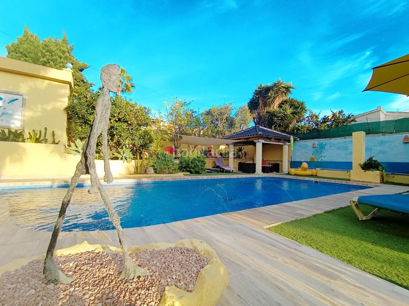 Foto 21b3f3b9-f558-46a1-baa4-dce3c9a607a0. Xalet amb calefacció aparcament piscina a La Viña-Montemar-San Jaime Benissa