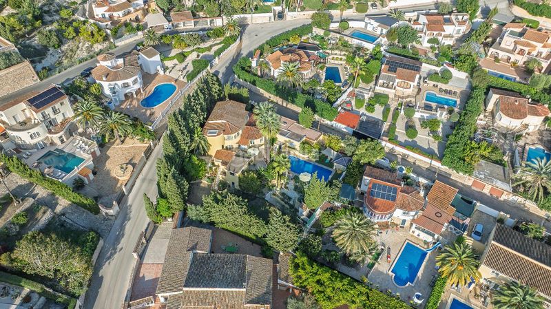Foto 50418a97-5793-40ca-bacc-776fb3f27610. Xalet amb calefacció aparcament piscina a La Viña-Montemar-San Jaime Benissa