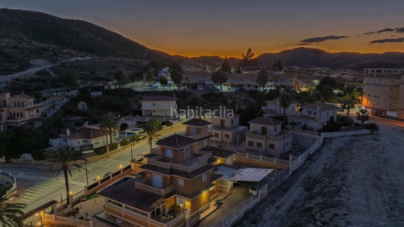 Foto ae55f1c8-4dc5-4d07-a240-b109e3f9e314. Xalet amb aparcament a Pueblo Acantilado-Lanuza Campello (el)
