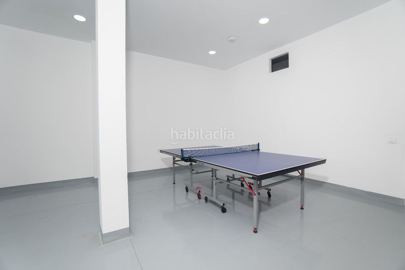 Foto a88d2fc0-63e0-4f92-ac8d-0d710733e1d4. Casa adossada amb calefacció aparcament piscina a Finestrat
