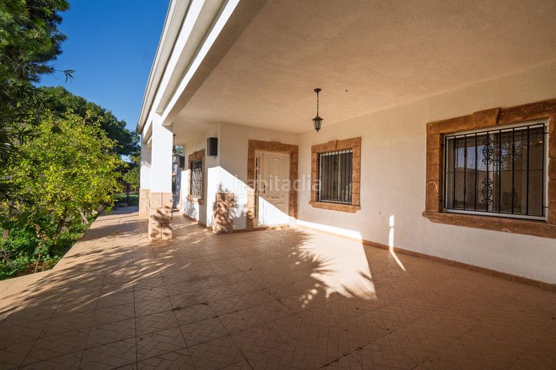 Foto 632d0cce-749d-4806-b1cd-a44b8e8c0680. Xalet amb aparcament piscina a Perleta - Maitino Elche / Elx