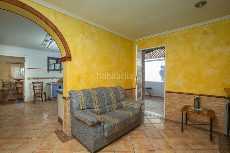 Foto 6a974178-f3c2-494d-9711-5870adfe26e6. Xalet amb aparcament piscina a Perleta - Maitino Elche / Elx