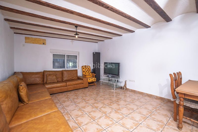 Foto c692e9fe-d850-41c3-8026-d060d4821e04. Xalet amb aparcament piscina a Perleta - Maitino Elche / Elx
