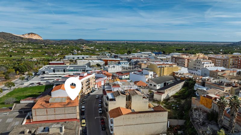 Foto 3fd33c64-d976-4ea4-a579-b5c15fe155de. Edificio  en construcción en venta , alicante en Pego