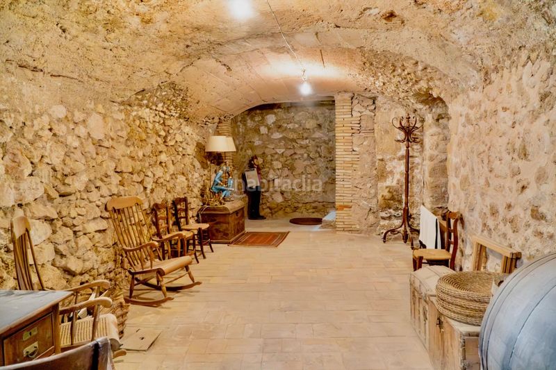 Foto 483987c7-a71b-4132-9b61-bfe121978078. Casa amb calefacció a Onil