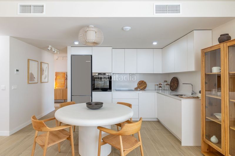 Foto 8ef8e597-d21a-426b-9824-46e9ab2460a6. Apartament amb piscina a Marisol Park - Ortembach - Los Almendros Calp