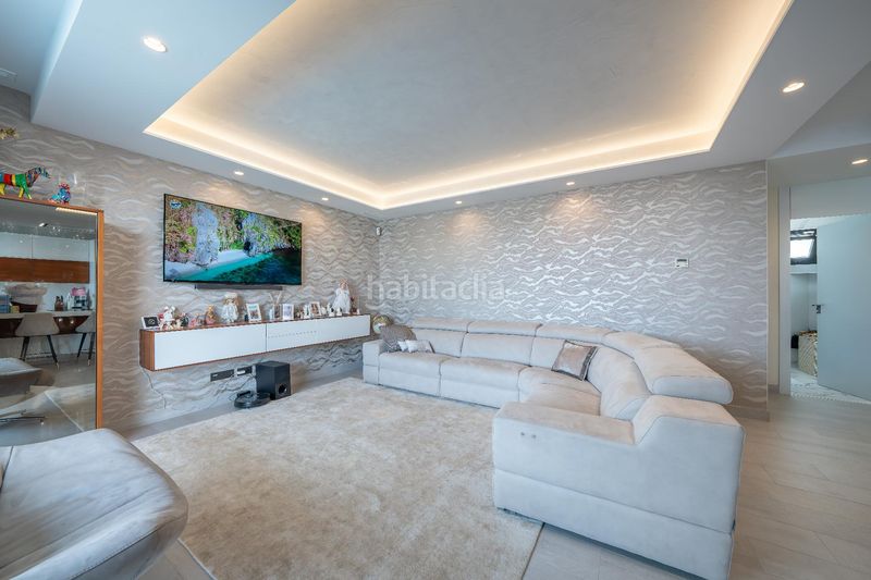Foto 12b726f3-9027-4570-baa0-8d5e063978f5. Casa amb calefacció aparcament piscina a balcón de Finestrat-terra marina Finestrat