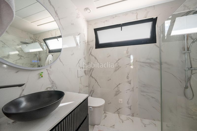 Foto 5854196e-47f7-4b0e-9d5e-f318ff4cffbb. Casa amb calefacció aparcament piscina a balcón de Finestrat-terra marina Finestrat