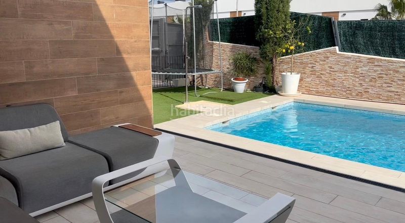 Foto c3fe20b2-d15b-4000-bf43-c253a15b88cb. Casa amb calefacció aparcament piscina a balcón de Finestrat-terra marina Finestrat
