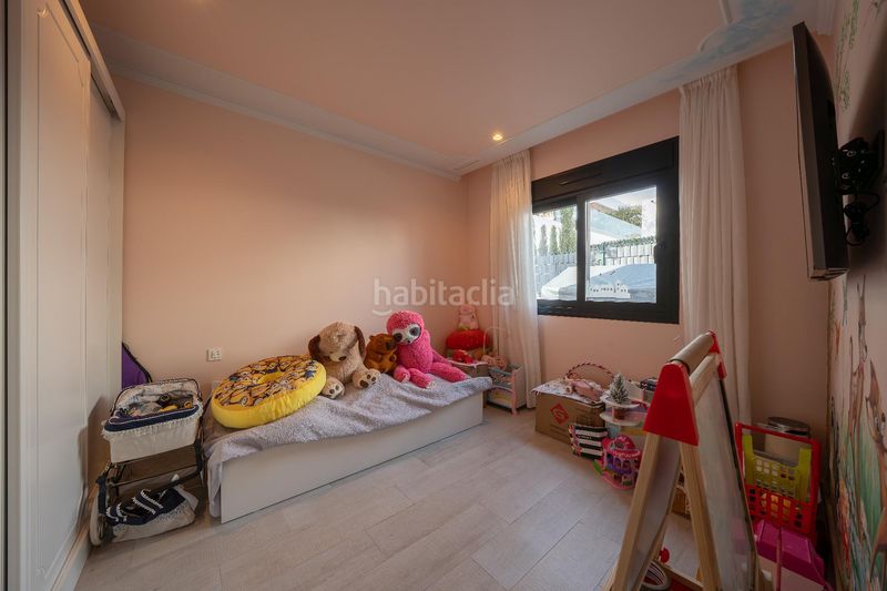 Foto cbd6e607-bd08-4d31-8943-654c2c87f6d3. Casa amb calefacció aparcament piscina a balcón de Finestrat-terra marina Finestrat