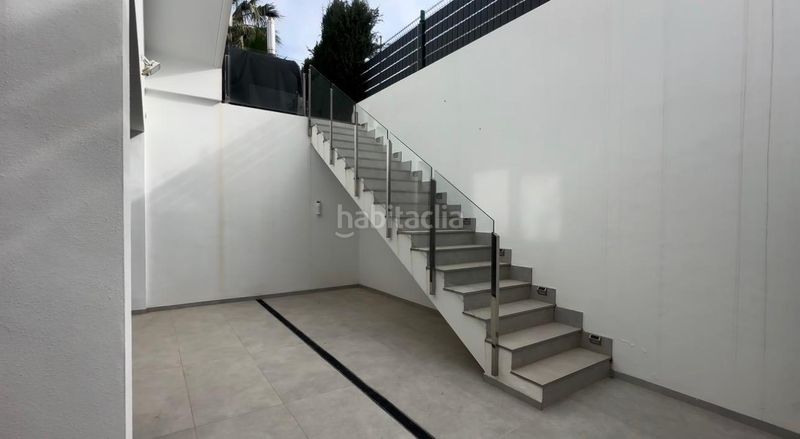 Foto d07112db-5266-4c01-a34f-f4a886aad20f. Casa amb calefacció aparcament piscina a balcón de Finestrat-terra marina Finestrat