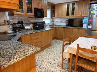 Location Appartement  Calle antonio pascual quiles. Piso en elche, zona obispo siuri