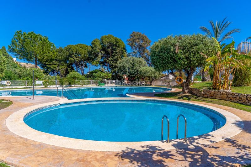 Foto 68afc580-2b54-44f0-9e9b-69135f3dc81a. Casa adossada amb aparcament piscina a Poble Nou-Montiboli Vila Joiosa (la)