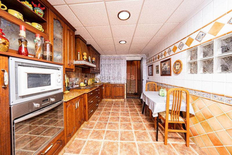 Foto 1293d890-b06e-4802-8ec4-a00d54a35cf6. Casa a Daya Nueva