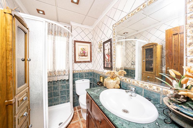 Foto b3ab7863-aa23-4a73-9b74-f284ec3062c2. Casa a Daya Nueva