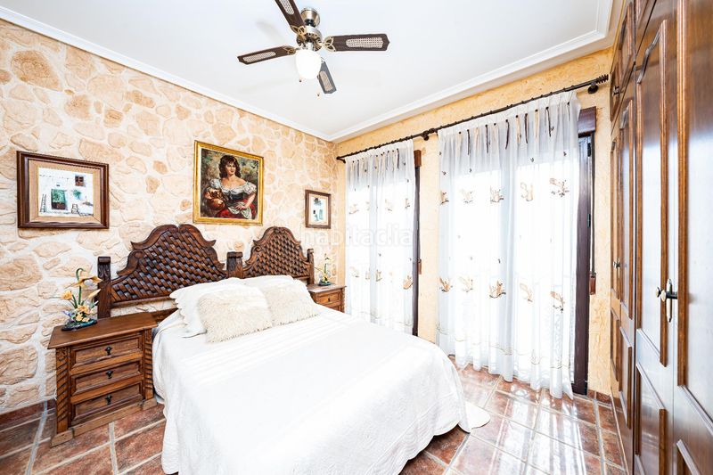 Foto c2c72e3d-8ead-467f-9f90-0f807230f51d. Casa a Daya Nueva