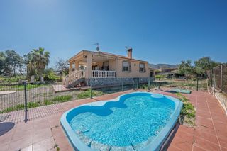 Chalet  Partida font calent. Casa en font calent
