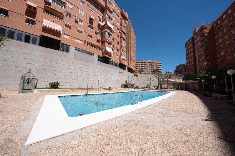 Foto 7f5b7cbe-bbb8-48ff-9340-85334f488d10. Etagenwohnung mit parking pool in Garbinet - Parque de las Avenidas Alicante