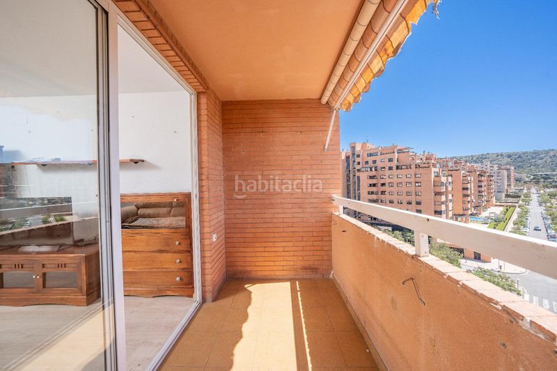 Foto 885a99aa-61ed-4cec-b603-ef3a481dc1f0. Etagenwohnung mit parking pool in Garbinet - Parque de las Avenidas Alicante