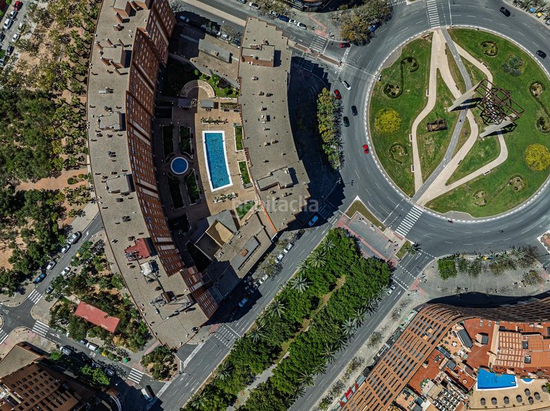 Foto eff3e206-d667-4402-906f-f6984aaf398b. Etagenwohnung mit parking pool in Garbinet - Parque de las Avenidas Alicante