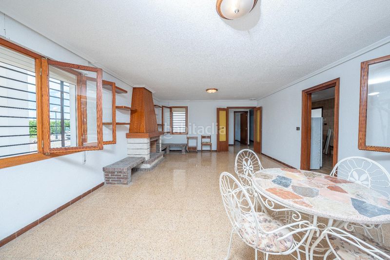 Foto 2c84240b-9b82-4f48-be39-15c60e56848c. Casa amb aparcament piscina a Alzabares Elche / Elx