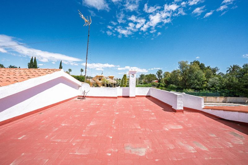 Foto f6587de9-767f-4cc0-9863-607218c4eb1d. Casa amb aparcament piscina a Alzabares Elche / Elx