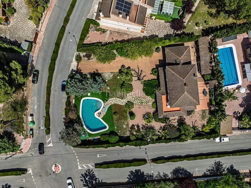 Foto aa772a23-0b1d-45cf-890f-fea0e88709f3. Xalet amb aparcament piscina a Petrer