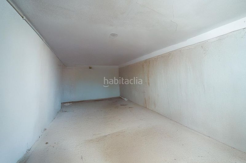 Foto 4a826894-a24a-4cf6-b1d3-7c72e0dfaadc. Casa adossada a Ibi