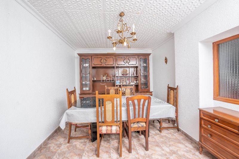 Foto 559d3c6e-058e-4c2f-aae3-939071ac813d. Casa adossada a Ibi