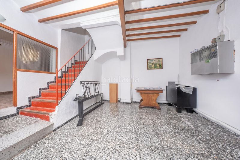 Foto c90abaa3-ee39-46f7-8113-1f4afc78314e. Casa adossada a Ibi