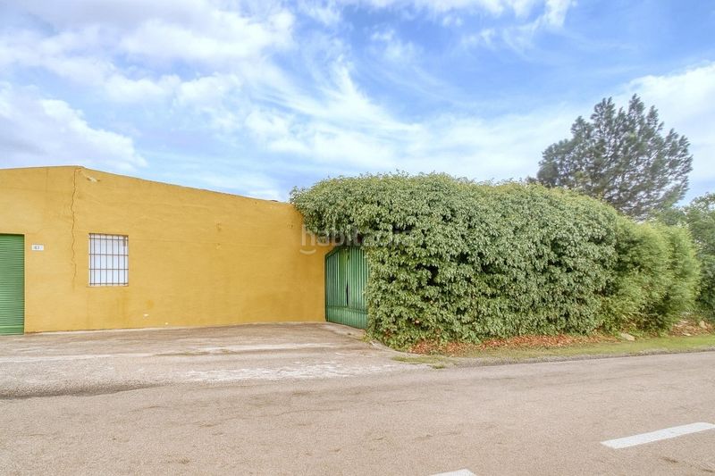 Foto 515da39d-a8b9-4baf-8d1a-9ab5ab57c2ce. Casa amb piscina a Albatera