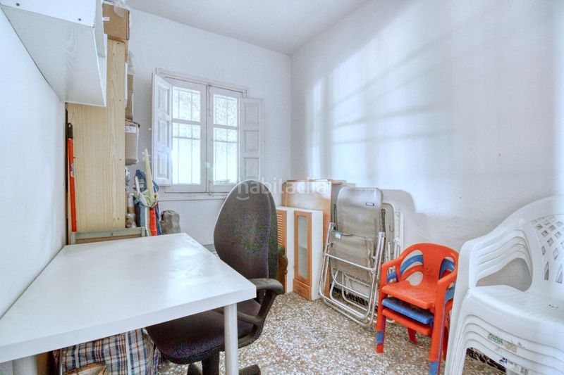Foto ae619975-5fa1-46f4-bd4d-ca09e8159237. Casa amb piscina a Albatera