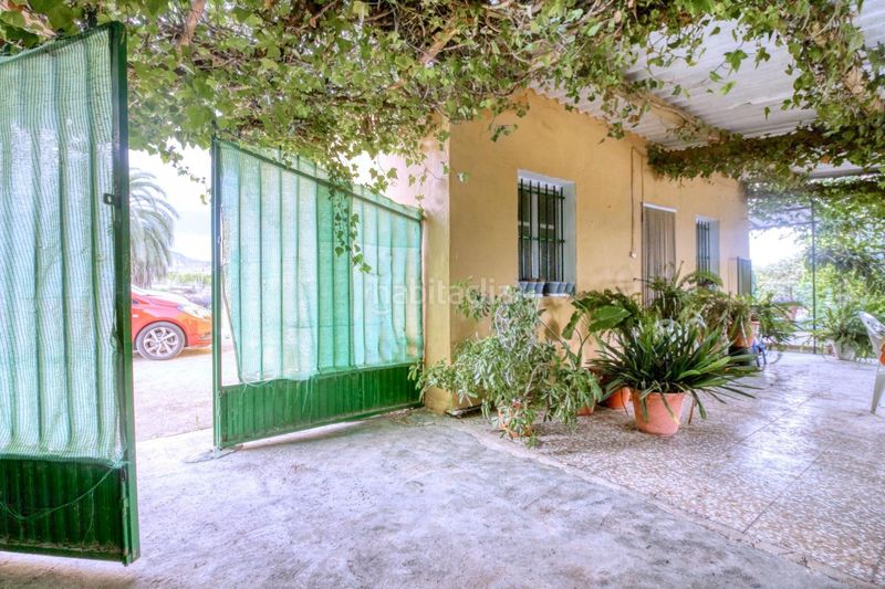 Foto f5e29e0e-dd21-4641-8d11-f334f3c8fc6c. Casa amb piscina a Albatera